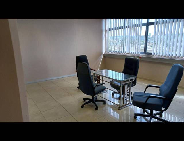 150M² BUSINESS CENTRE TO LET IN SHERWOOD